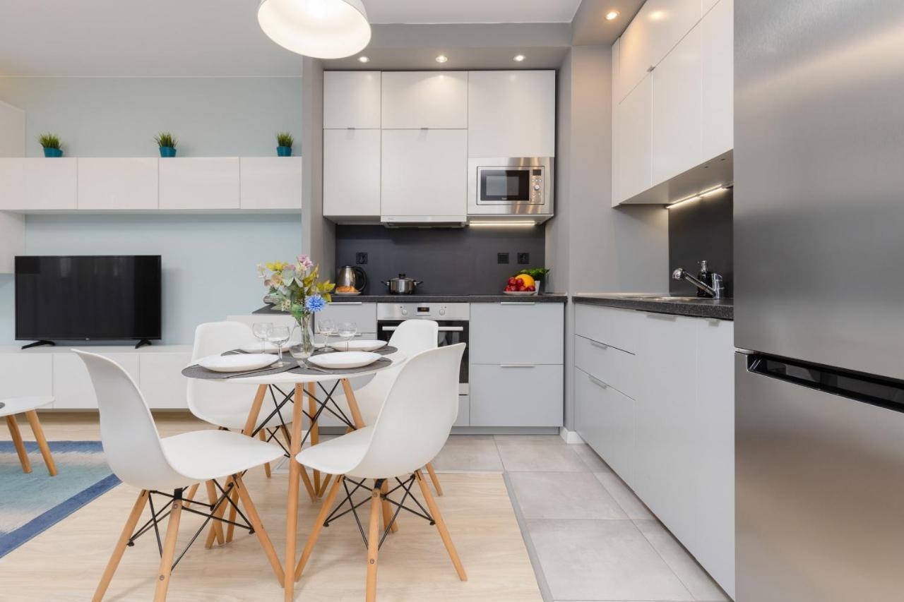 Warsaw Sokolowska One Bedroom Apartament By Noclegi Renters Ngoại thất bức ảnh