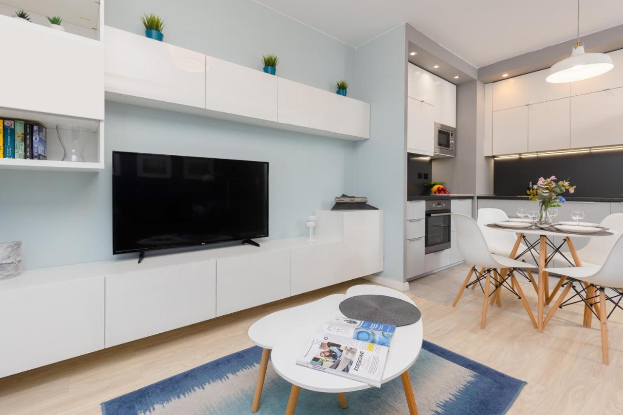 Warsaw Sokolowska One Bedroom Apartament By Noclegi Renters Ngoại thất bức ảnh